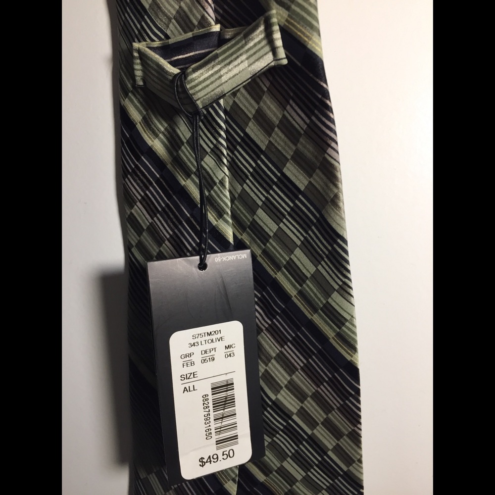 Murano Nee w/ Tag Green Necktie